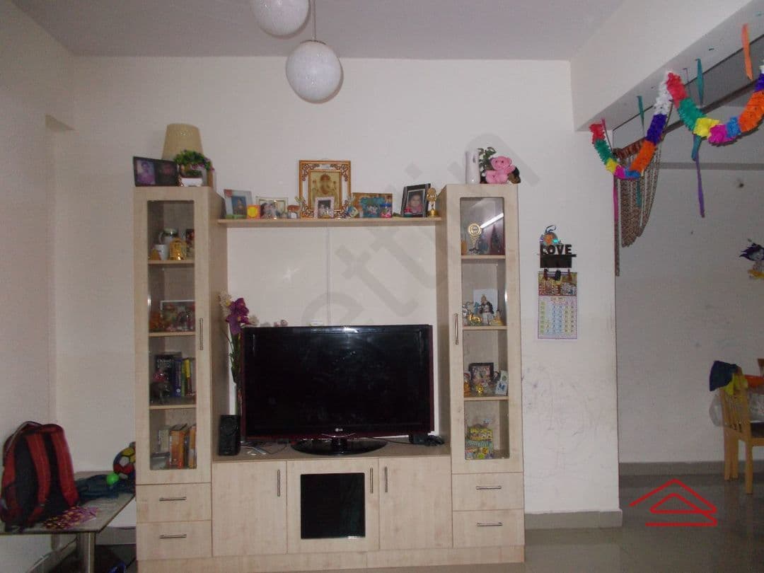 Hall 1