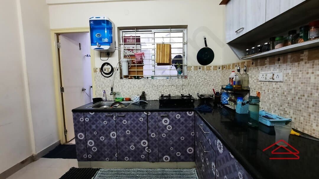 Kitchen 1