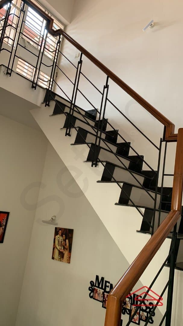 Hall 1