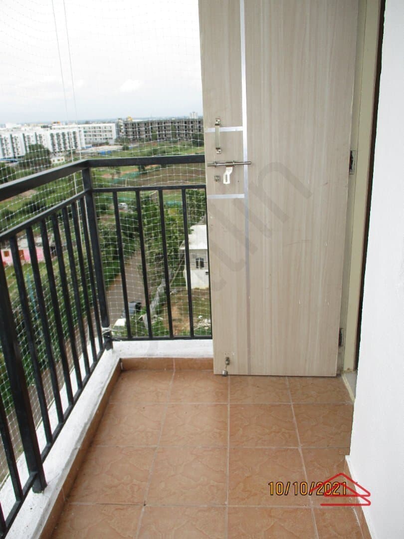Balcony 2