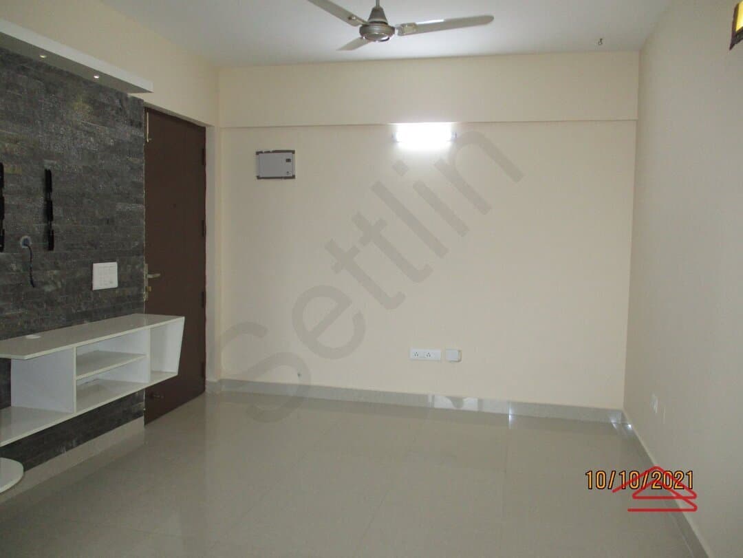 Hall 1
