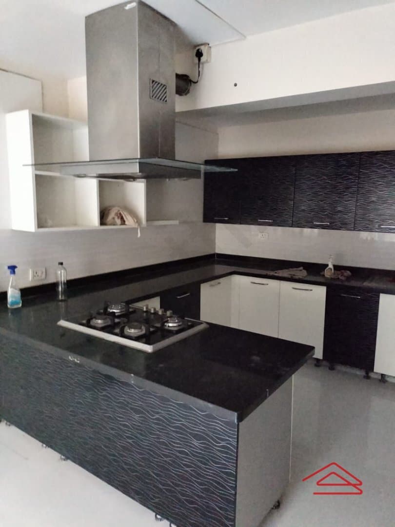 Kitchen 1