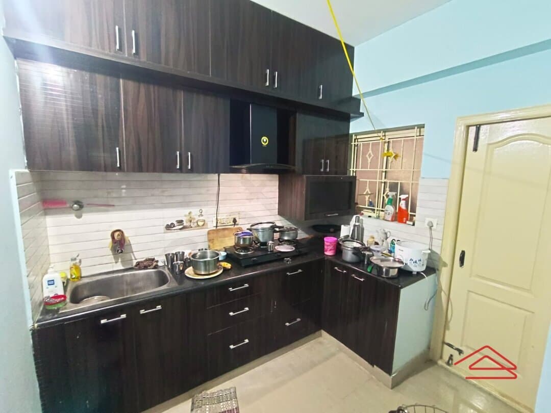 Kitchen 1