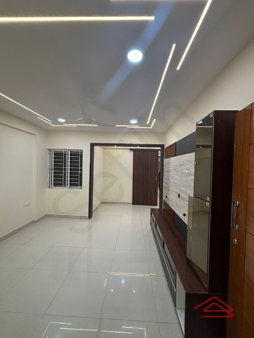 Hall 1