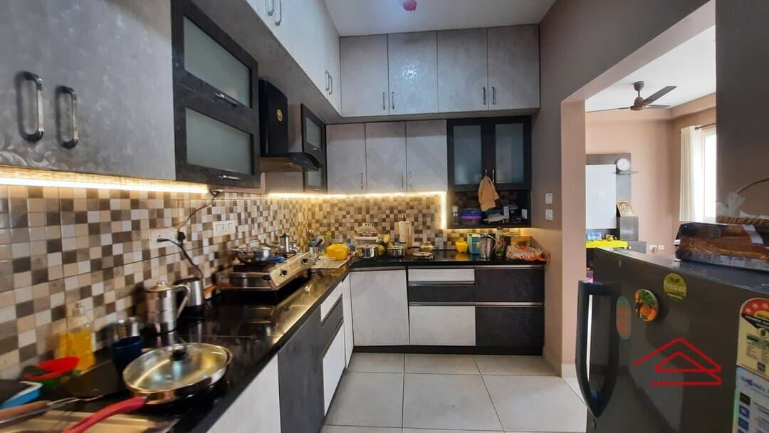 Kitchen 1
