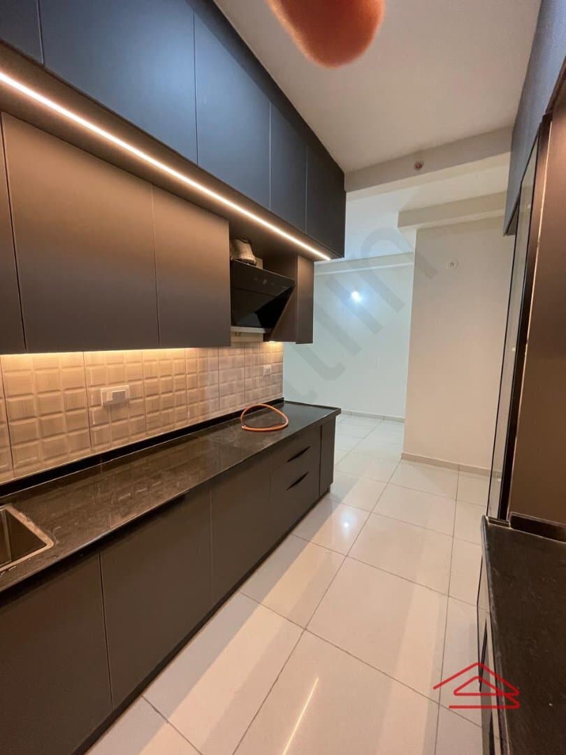 Kitchen 1