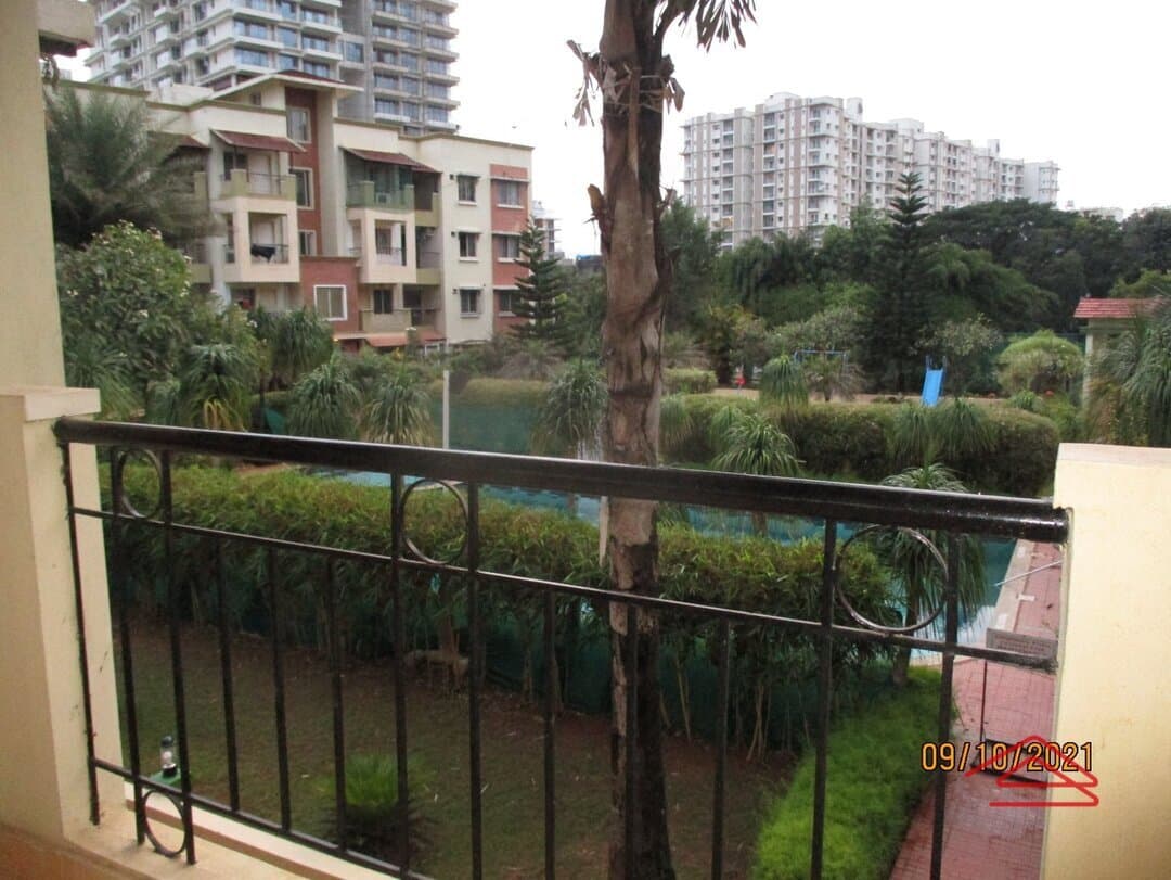 Balcony 2