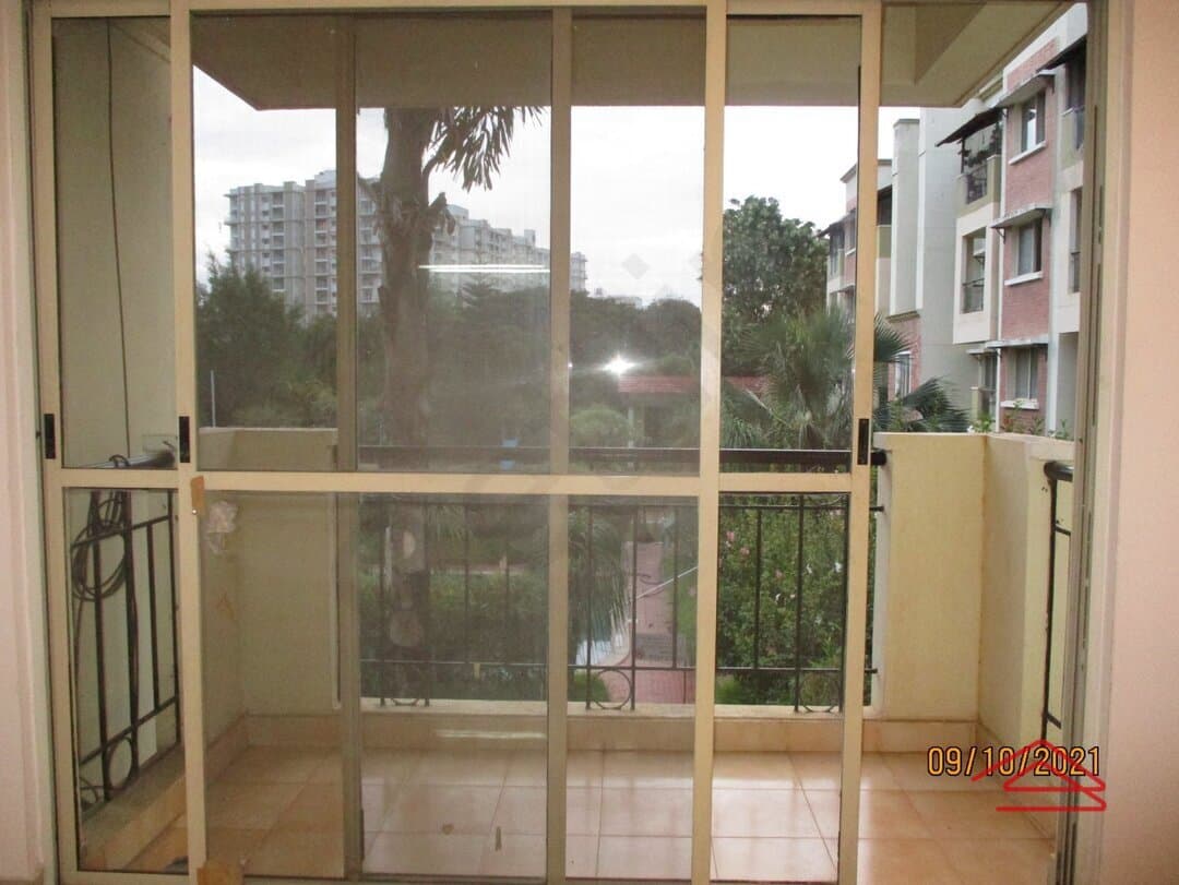 Balcony 2