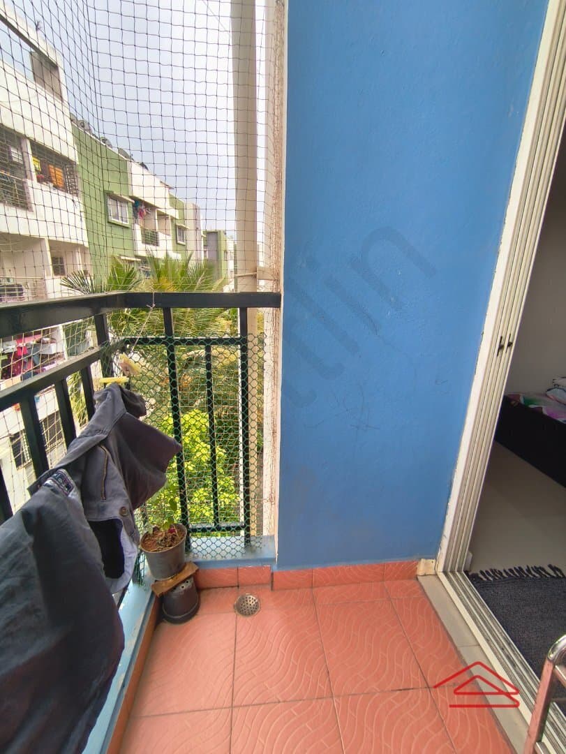 Balcony 3
