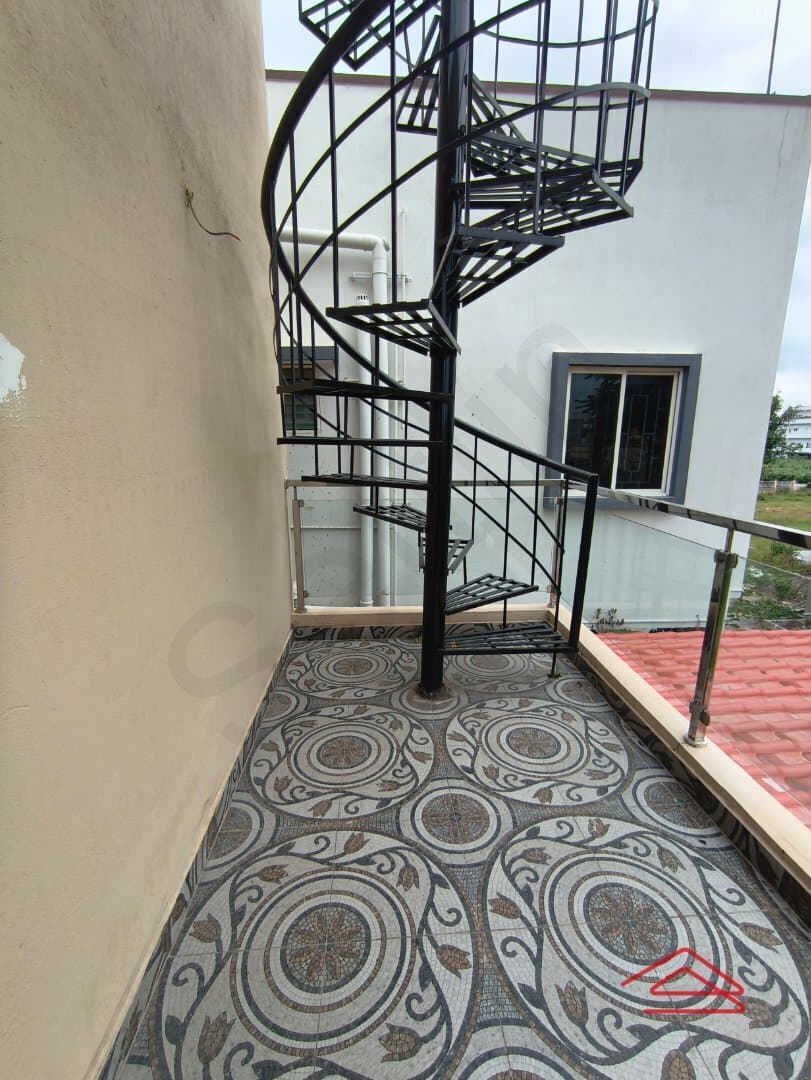 Balcony 1