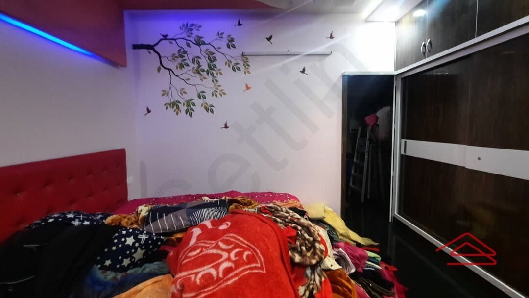 Sub Unit : bedrooms 2