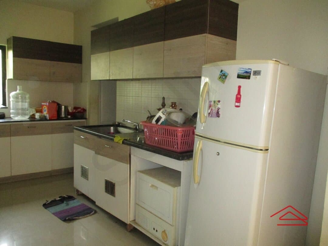 Kitchen 1
