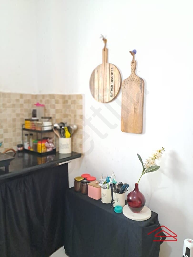 Kitchen 1