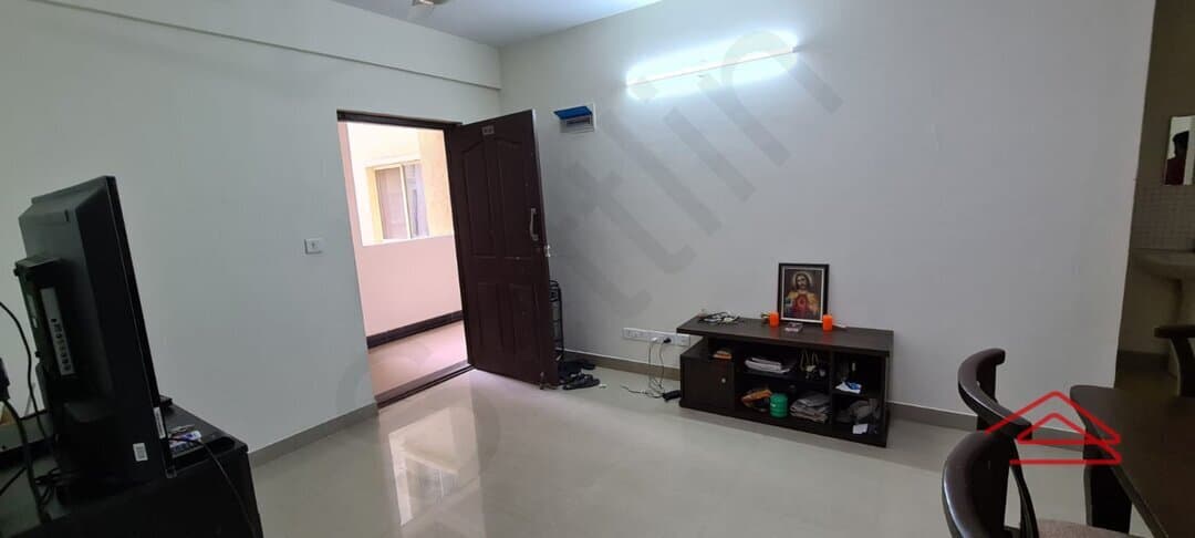 Hall 1