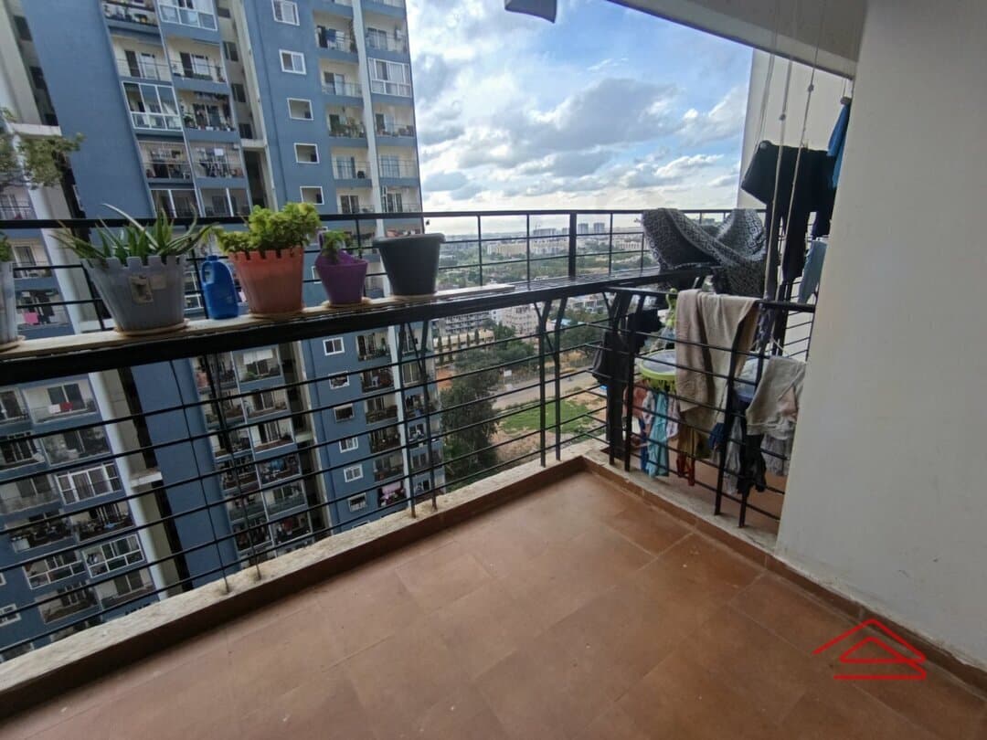 Balcony 3