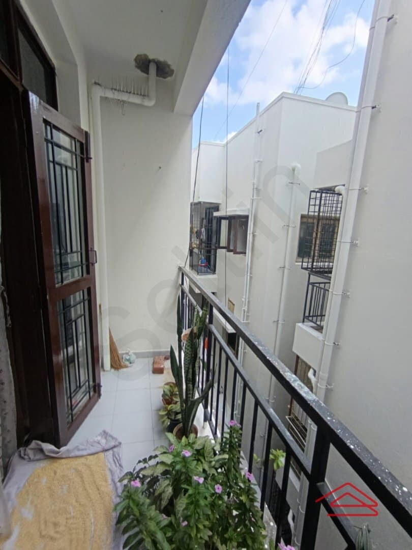 Balcony 2