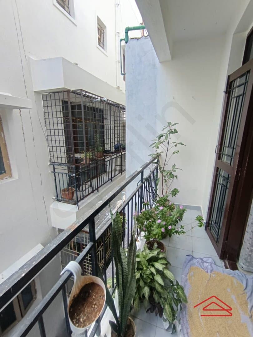 Balcony 2