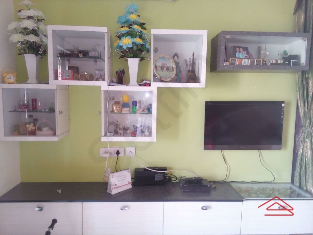 Hall 1