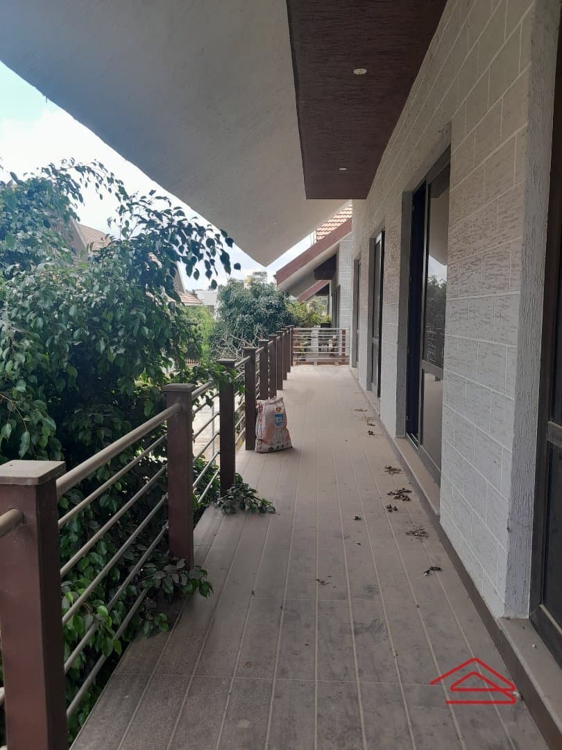 Balcony 1