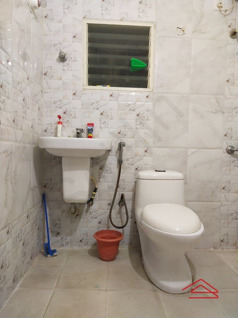 Bathroom 2
