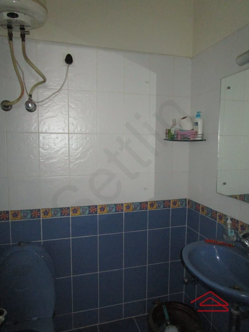 Bathroom 3