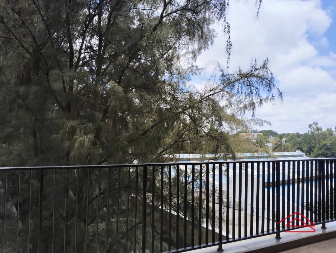 Balcony 1