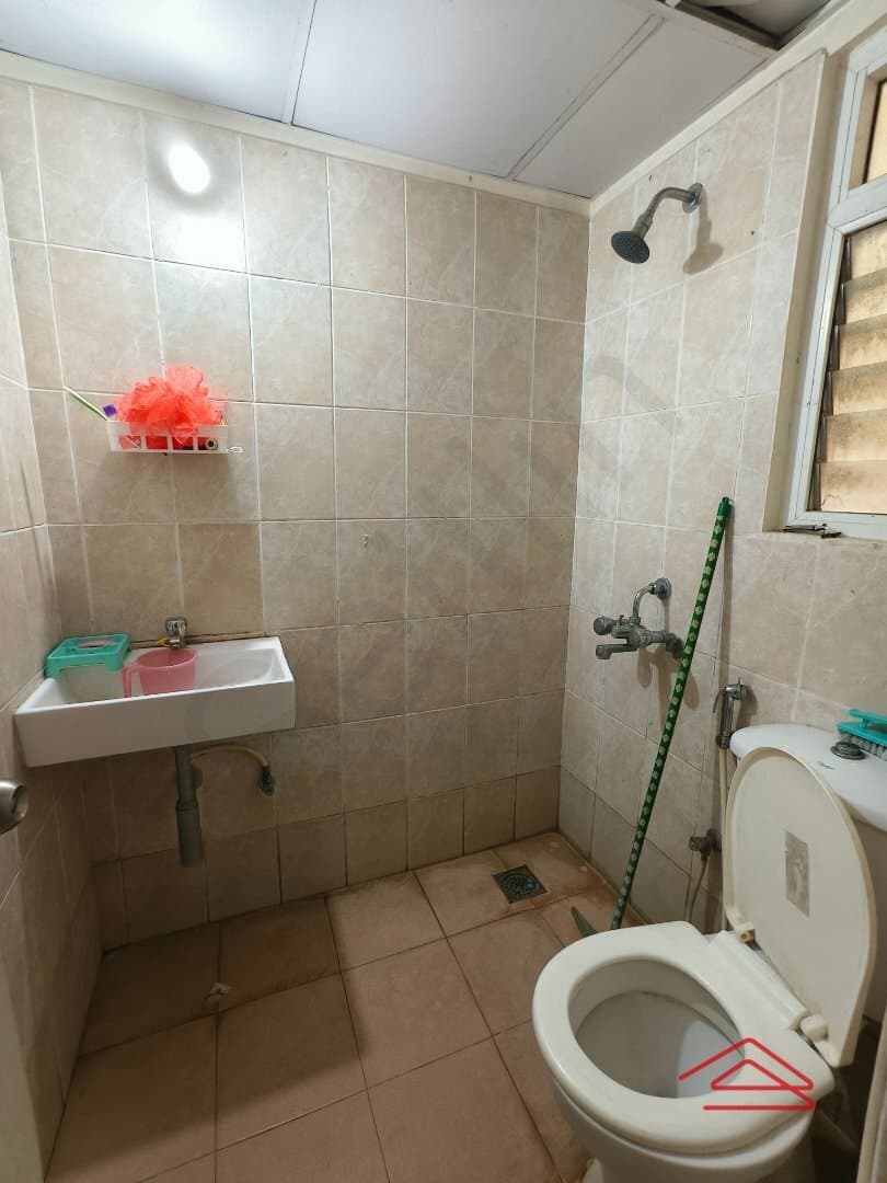 Bathroom 2