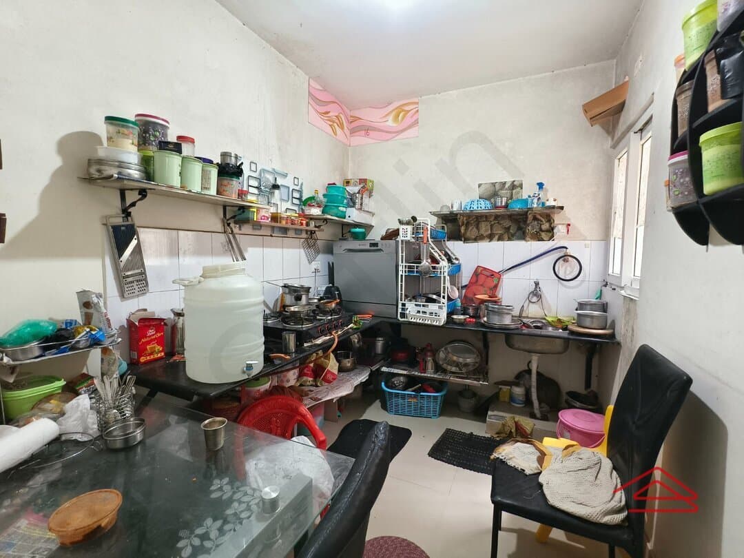 Kitchen 1