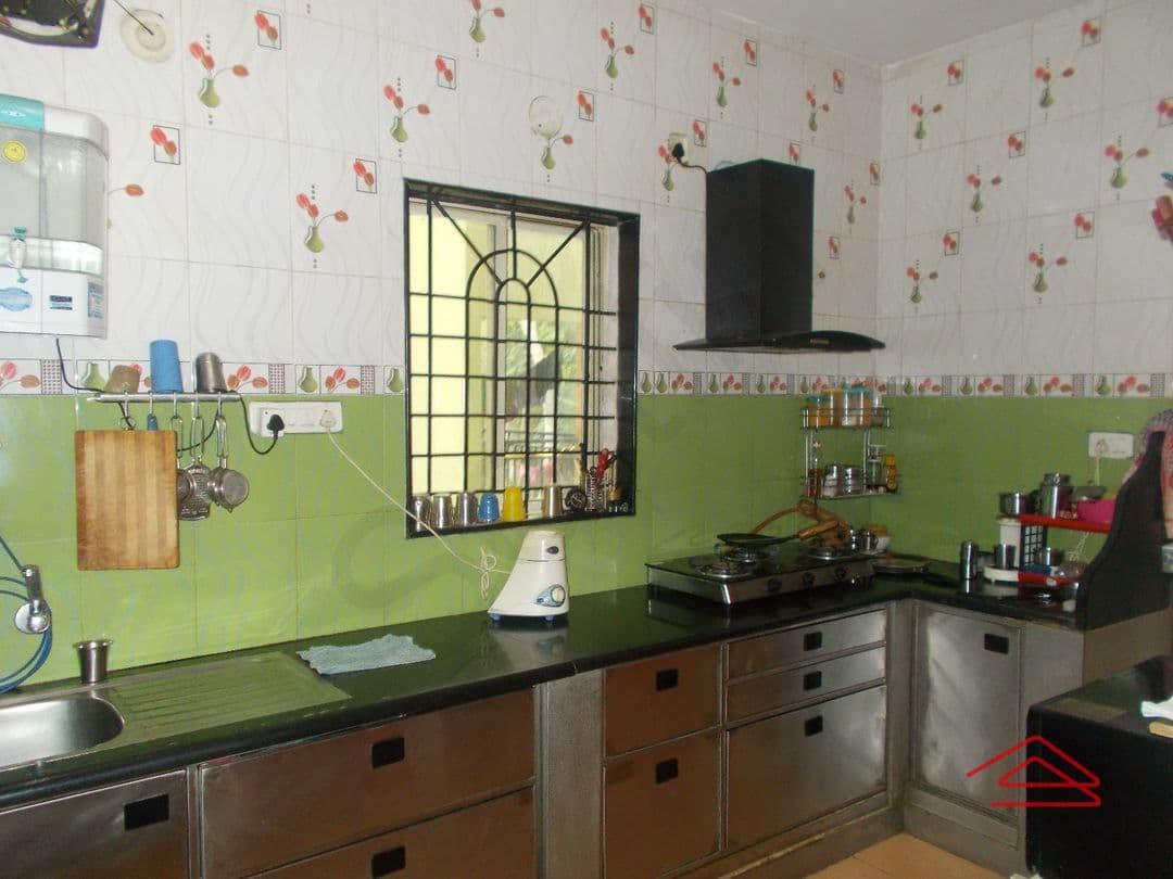 Kitchen 1