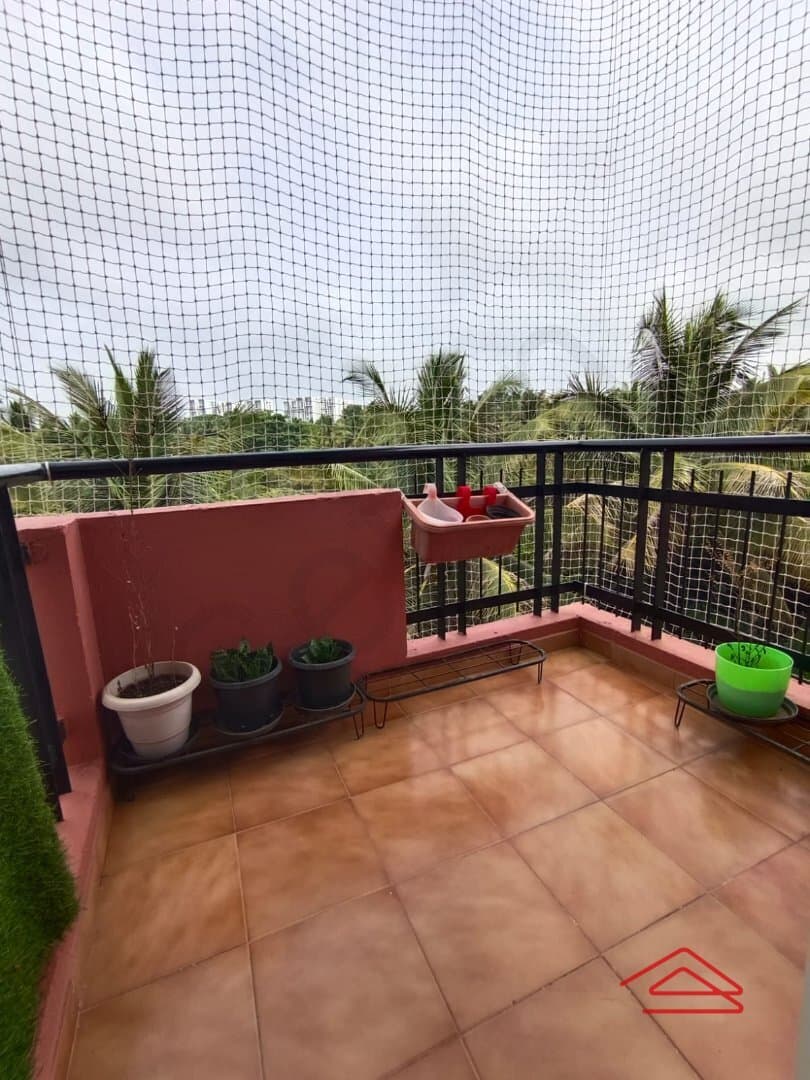 Balcony 2
