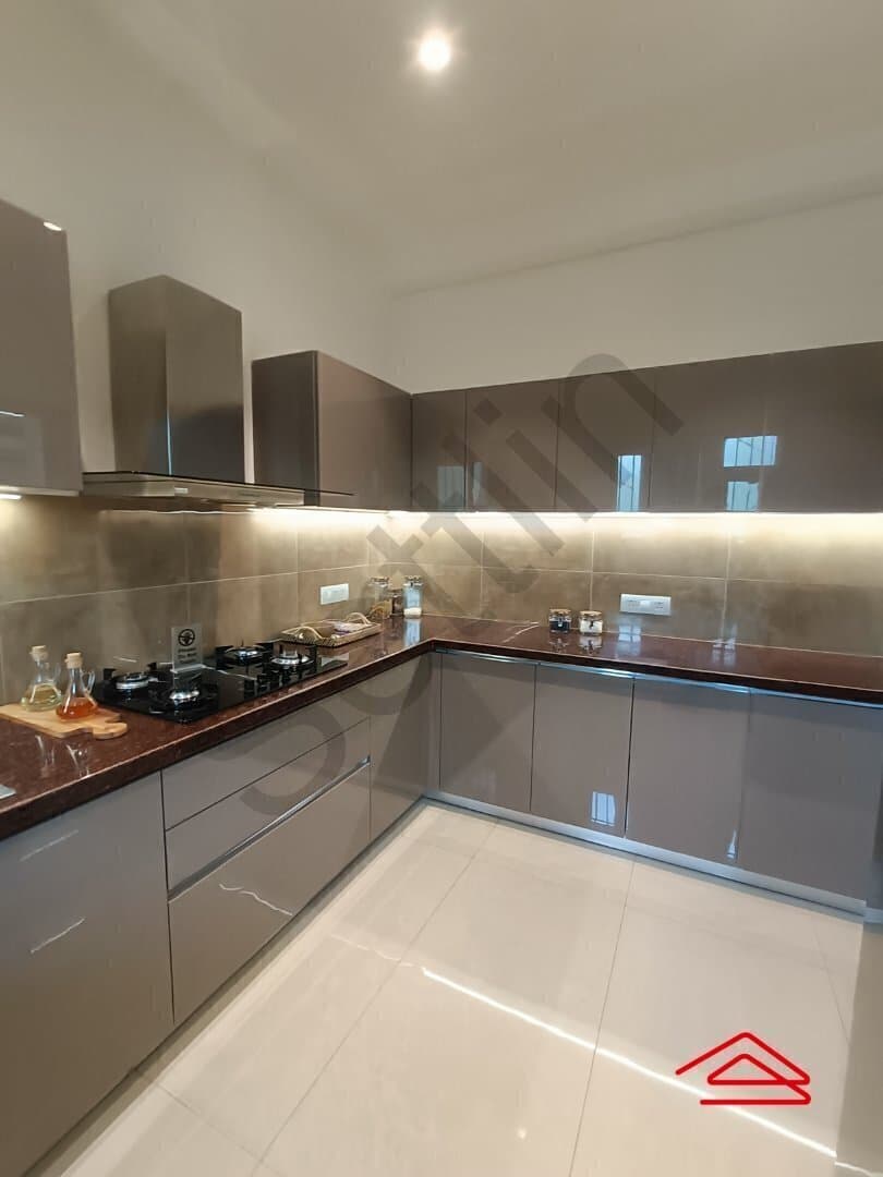 Kitchen 1