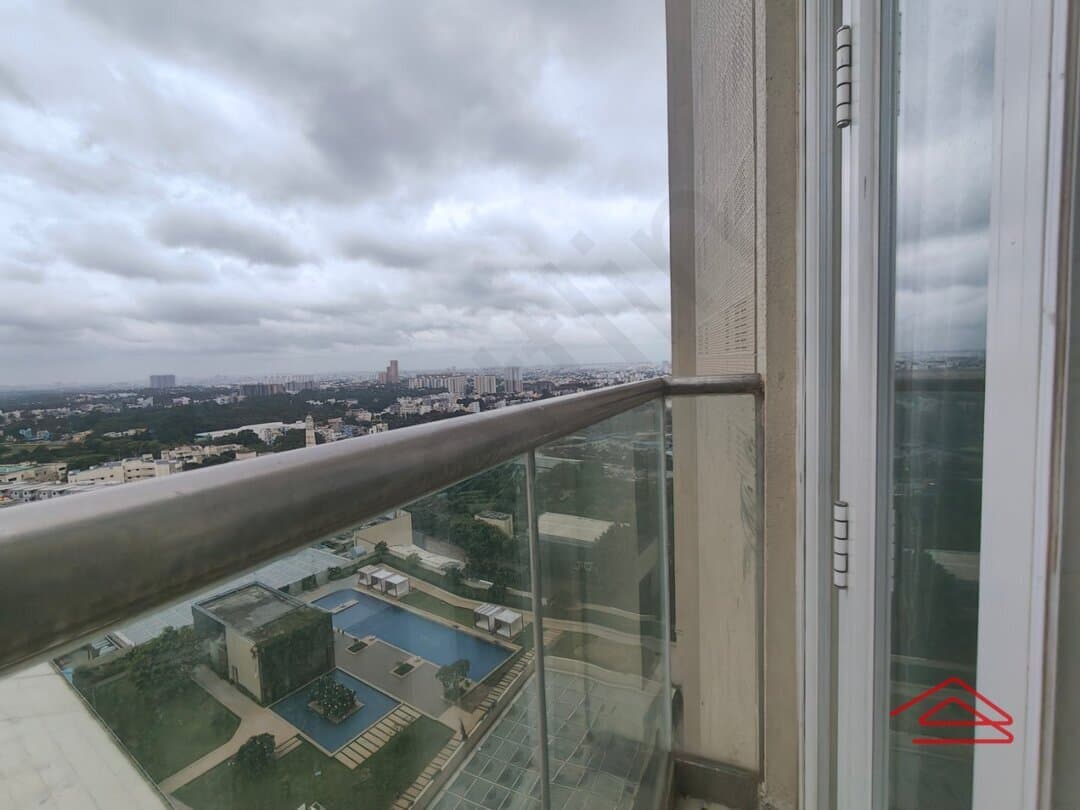 Balcony 1