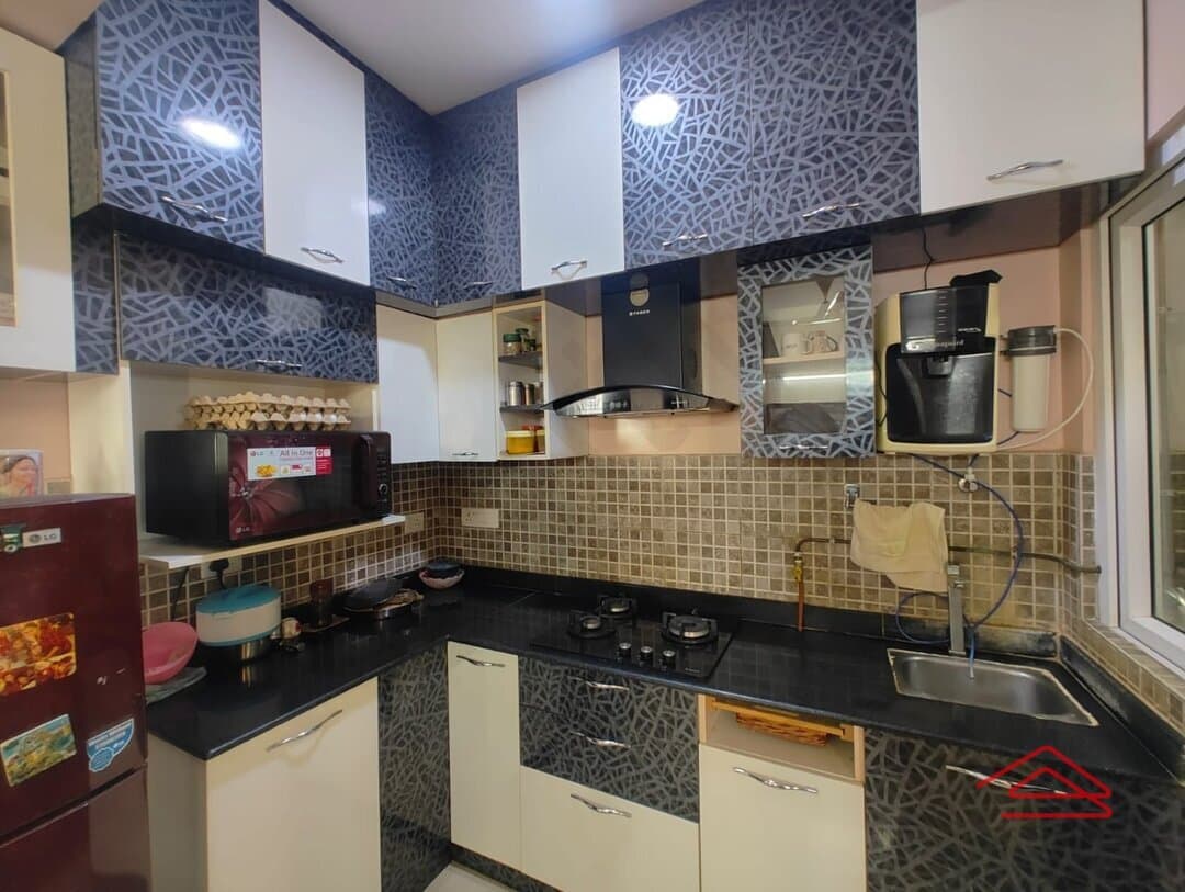 Kitchen 1