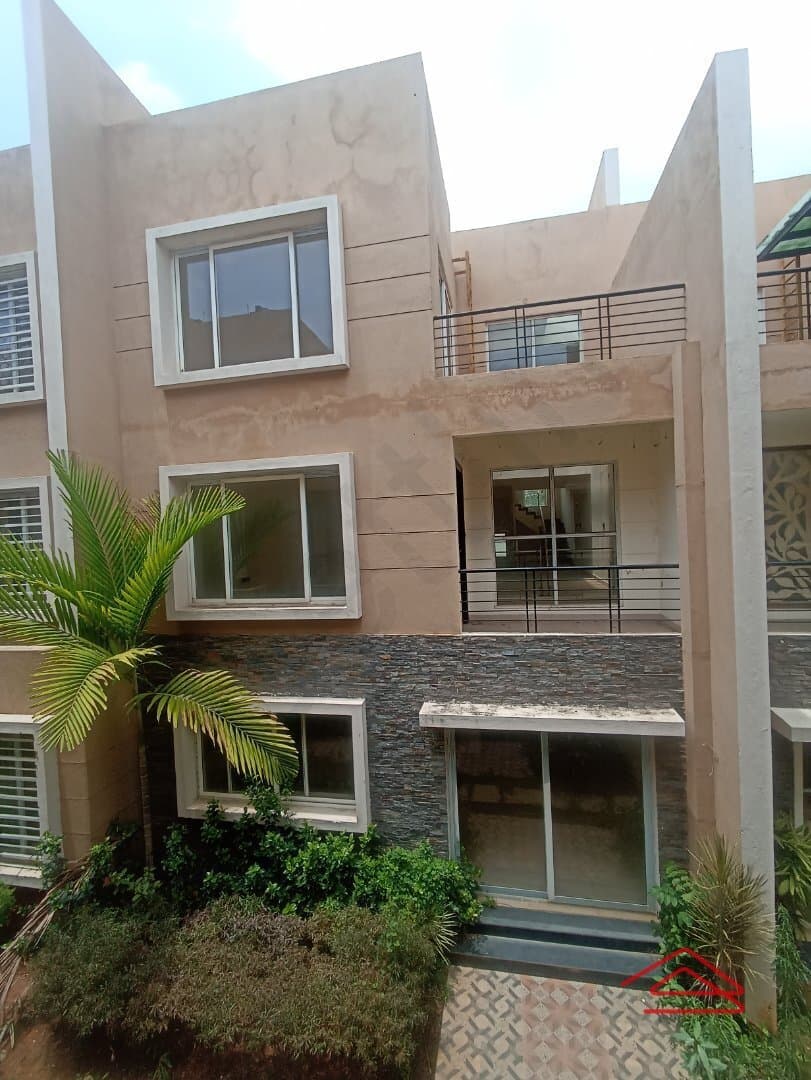 Balcony 2