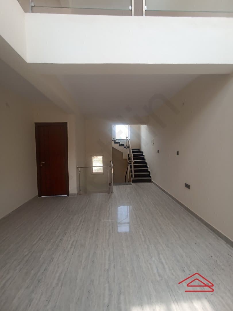 Hall 1