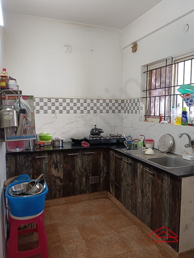 Kitchen 1
