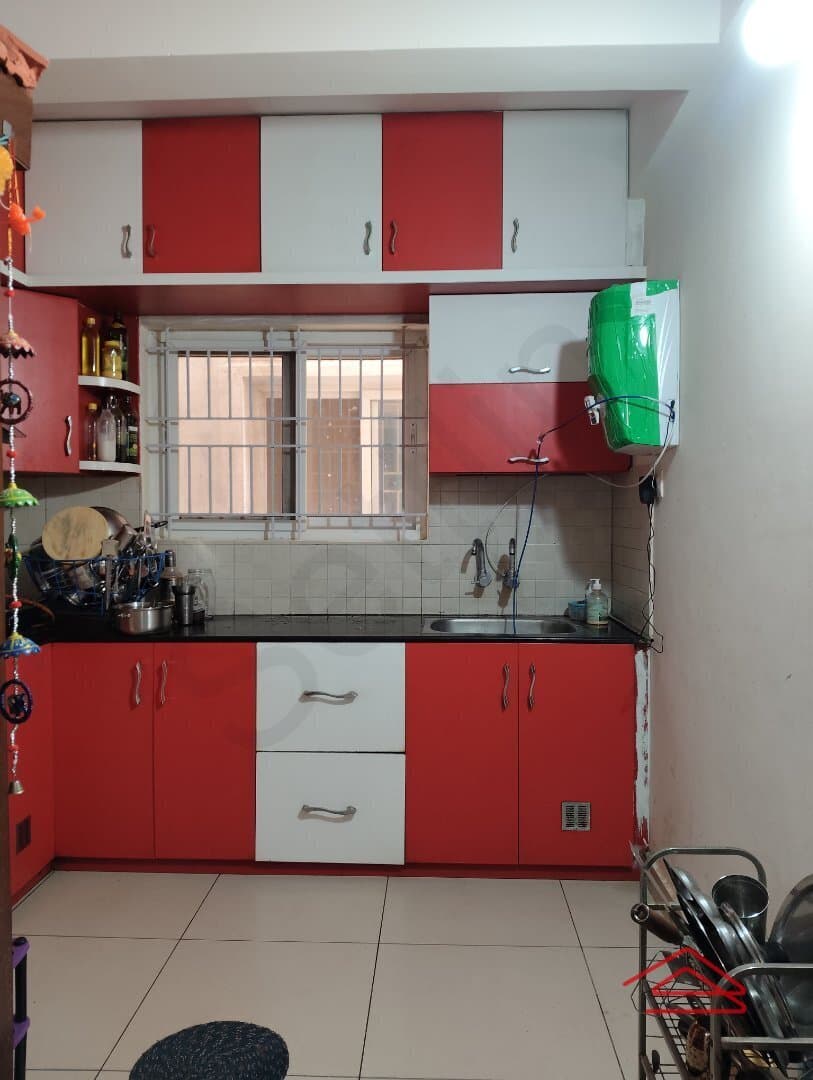 Kitchen 1