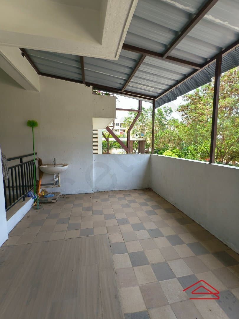 Balcony 1