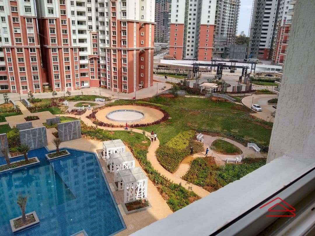 Balcony 3