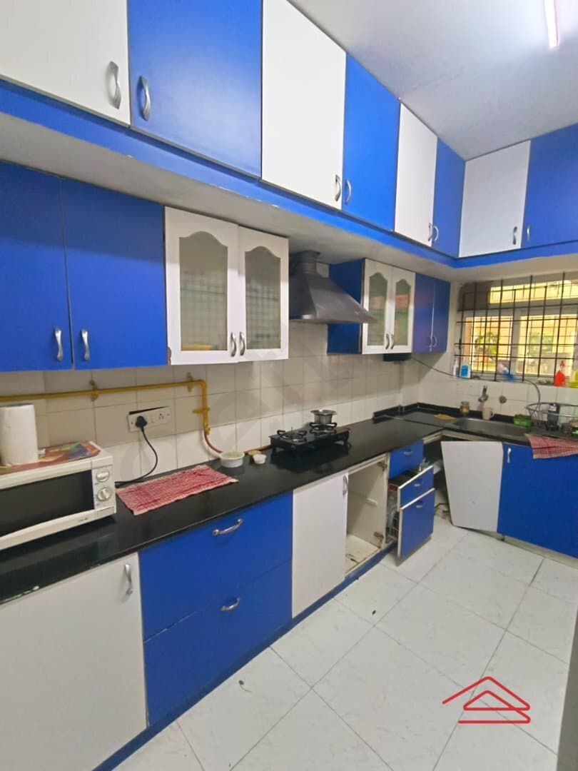 Kitchen 1